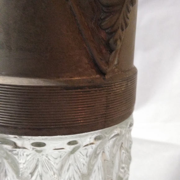 Vintage glass beverage Pitcher - Picture 3 of 12